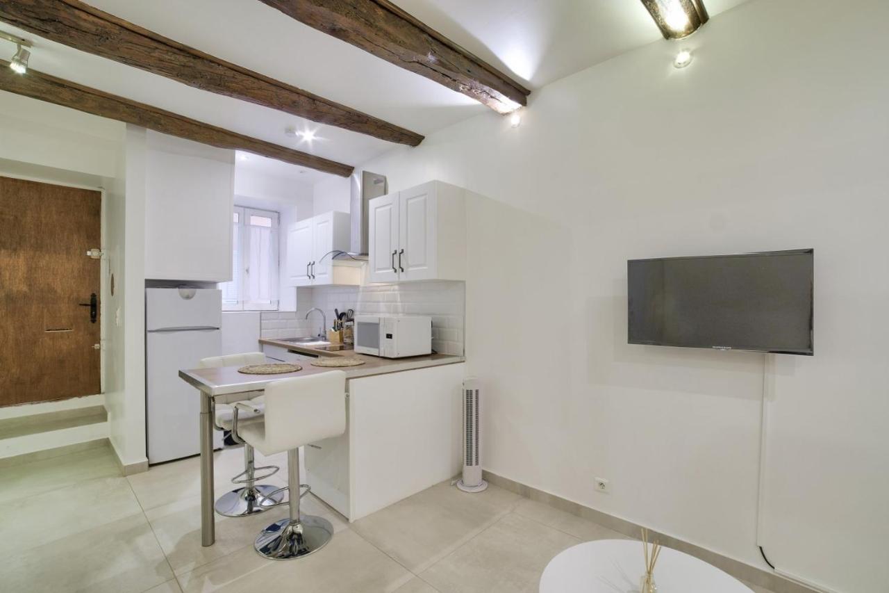 Superb Flat Near The Beach In 앙티브 외부 사진
