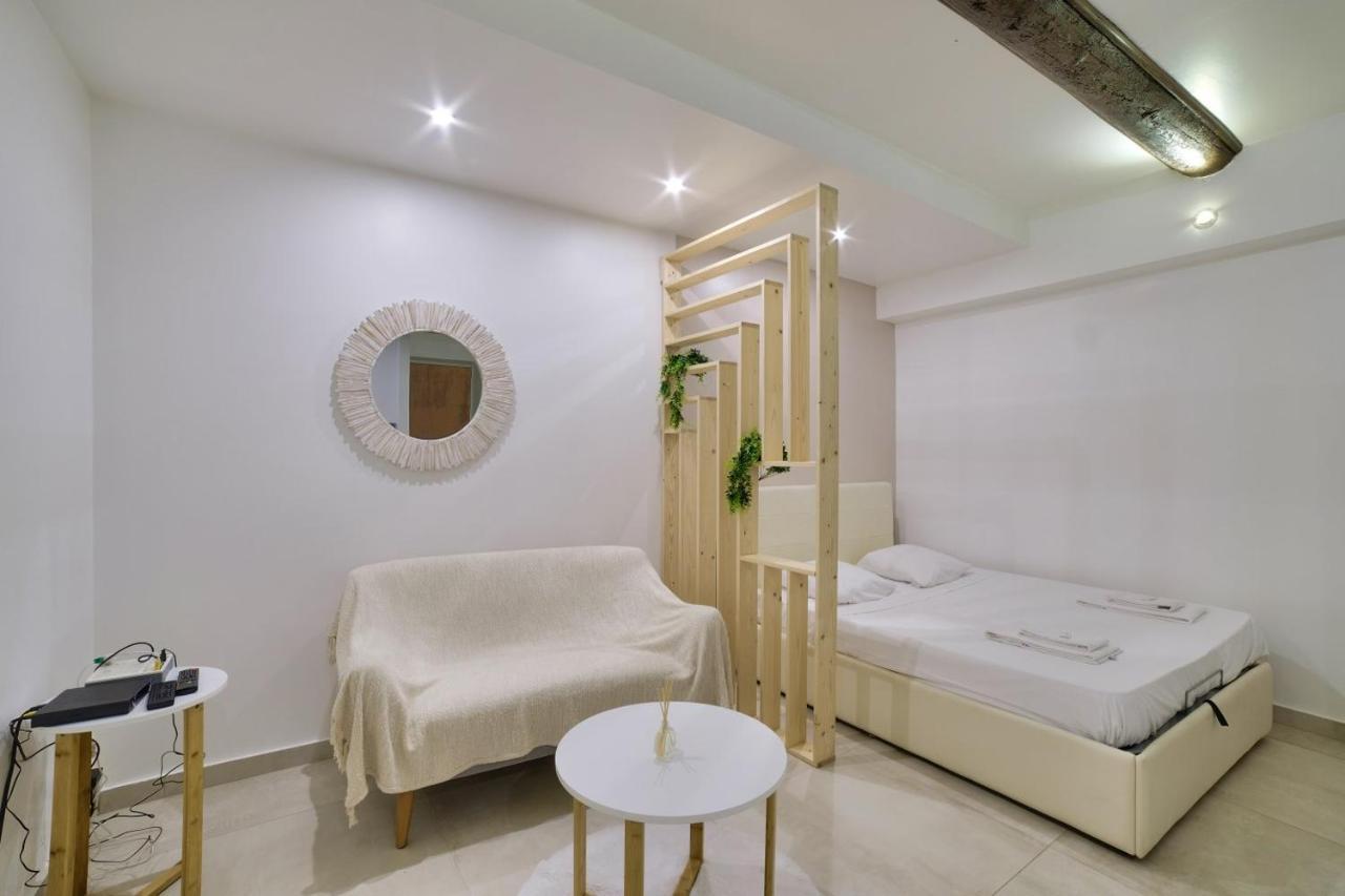 Superb Flat Near The Beach In 앙티브 외부 사진